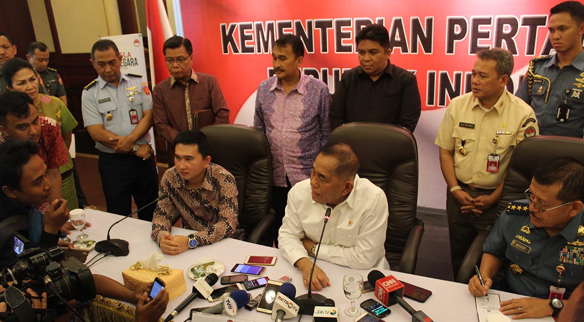 Rocky Wowor Sukses Datangkan Menhan Dalam Launching Aksi Bela Negara di Sulut
