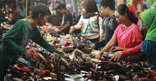 Pasar Senggol Poyowa Kecil Sukses, Genggulang Diminta Bersiap Tahun Depan