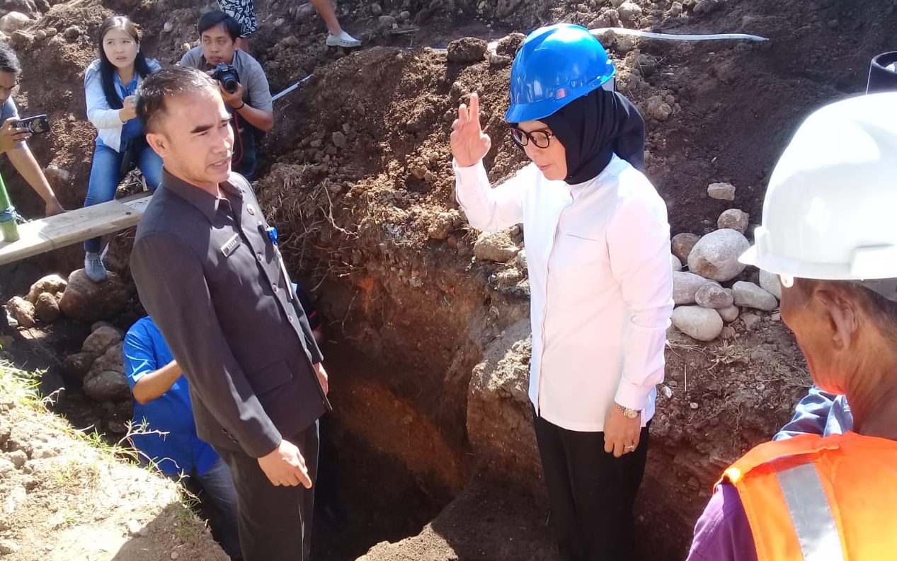 Walikota Letakkan Batu Pertama Pembangunan Puskesmas Rawat Inap di Kotobangon