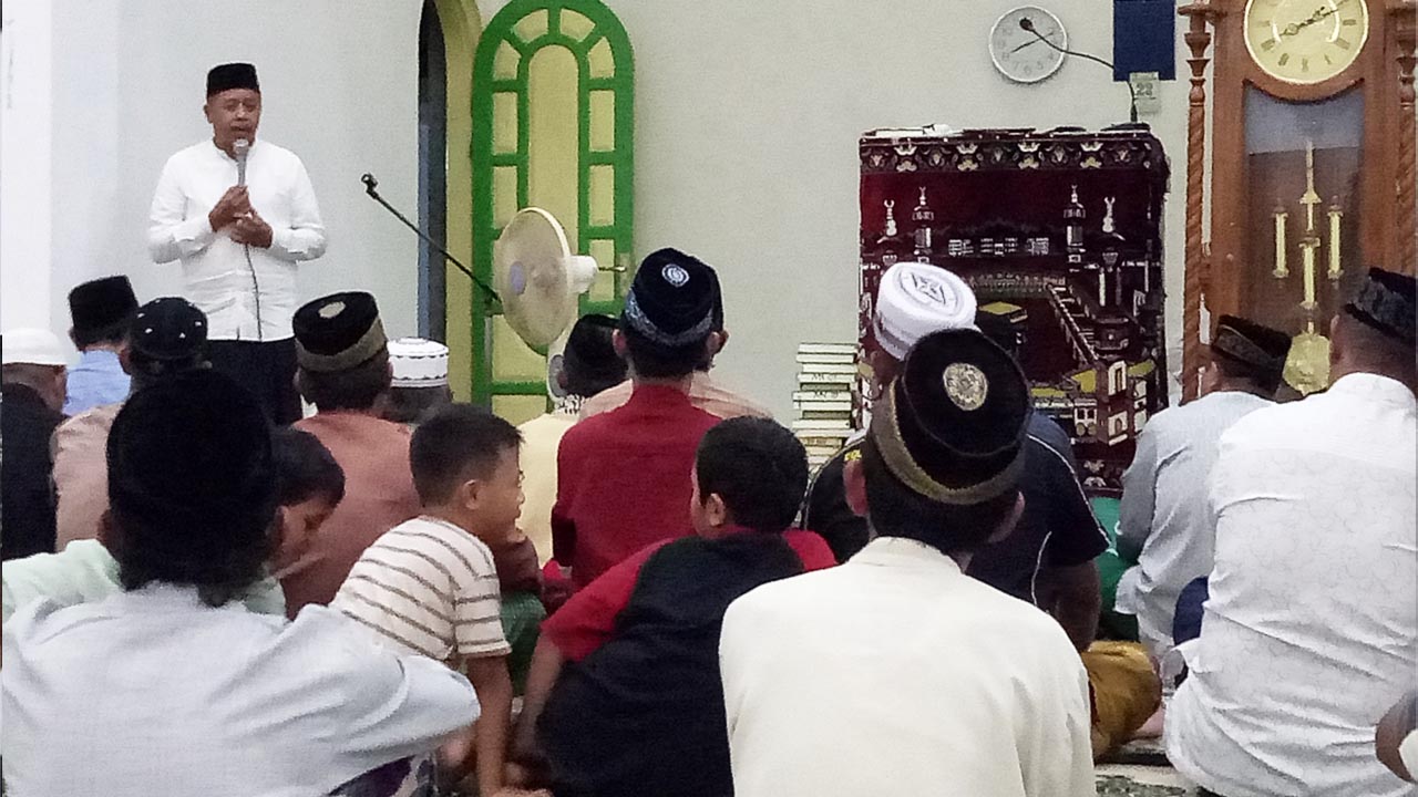 Safari Ramadhan, Wakil Bupati Boltim Sambangi Masjid Nur Jannah Tutuyan
