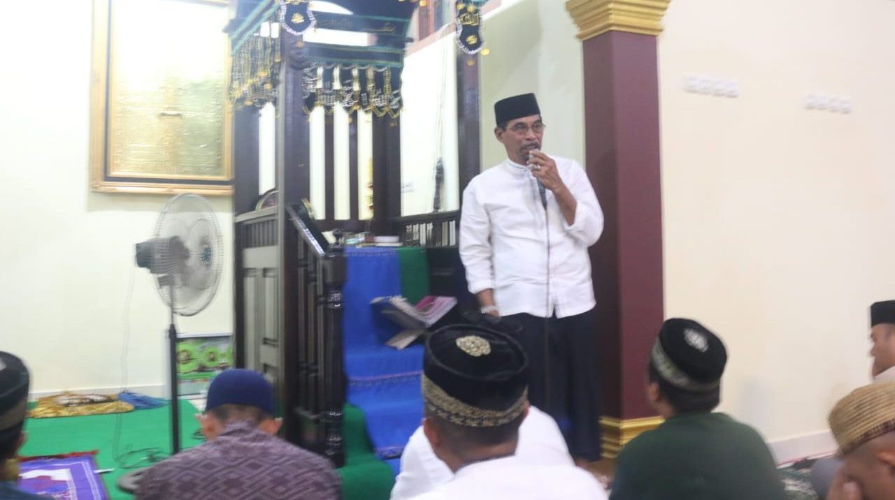Dipimpin Bupati, Tim Tarwih Keliling Mulai Susuri Masjid di Boltim