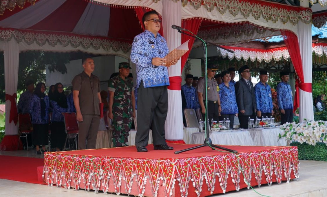 Wawali Nayodo Bacakan Sambutan Presiden Dalam Peringatan HUT Korpri ke 48