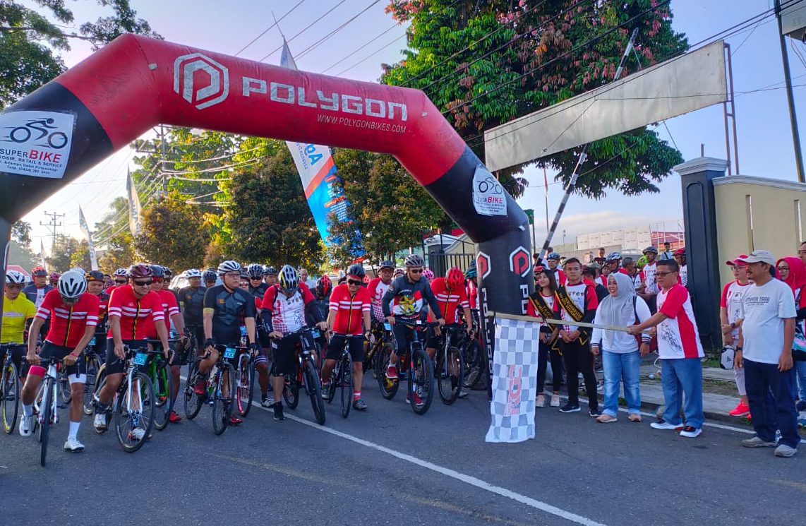 Wawali Nayodo Koerniawan Lepas Peserta Fun Bike 40 K