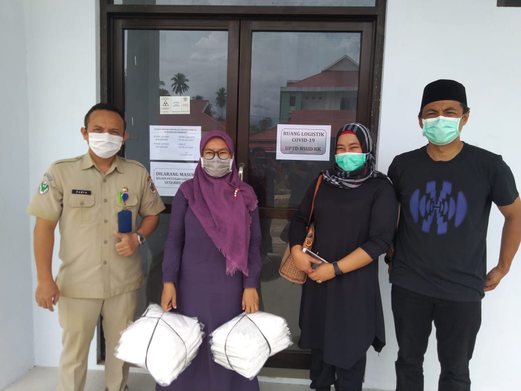 Kotamobagu Terima Bantuan APD Dari Indonesian Hospital Watch dan Ikatan Alumni Arsitek UI