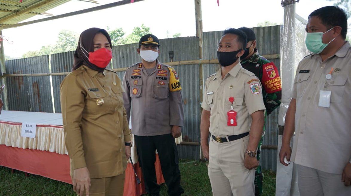 H-1 Pilgub, Wali Kota Tatong Bara Pastikan Penerapan Prokes di TPS