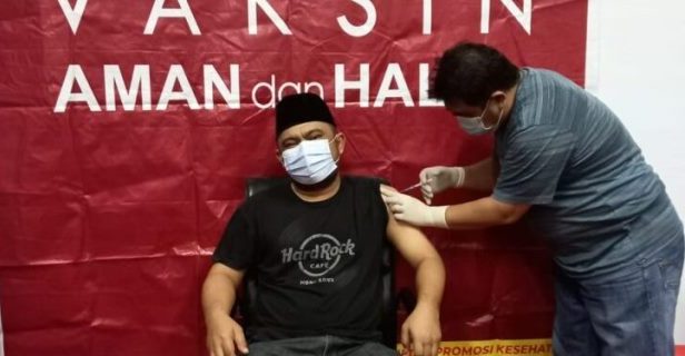 Ketua DPRD Kotamobagu Kembali Jalani Vaksinasi Covid Tahap II