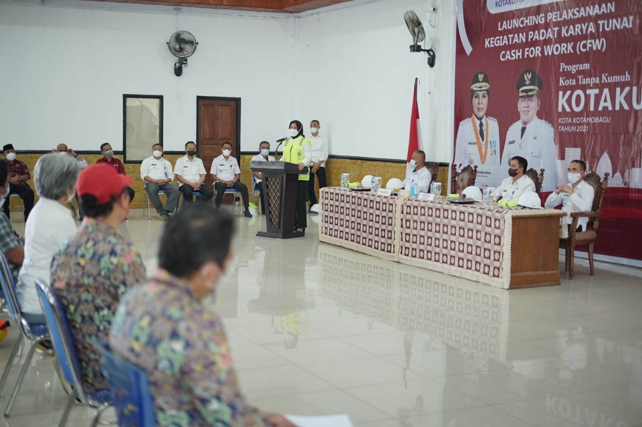Wali Kota Tatong Bara Luncurkan Program PKT – CFW