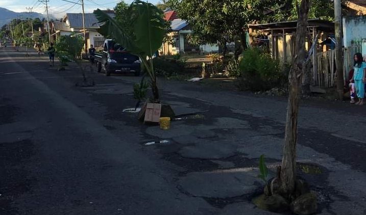 Perbaikan Jalan AP Mokoginta Kelurahan Upai Bukan Kewenangan Pemkot Kotamobagu