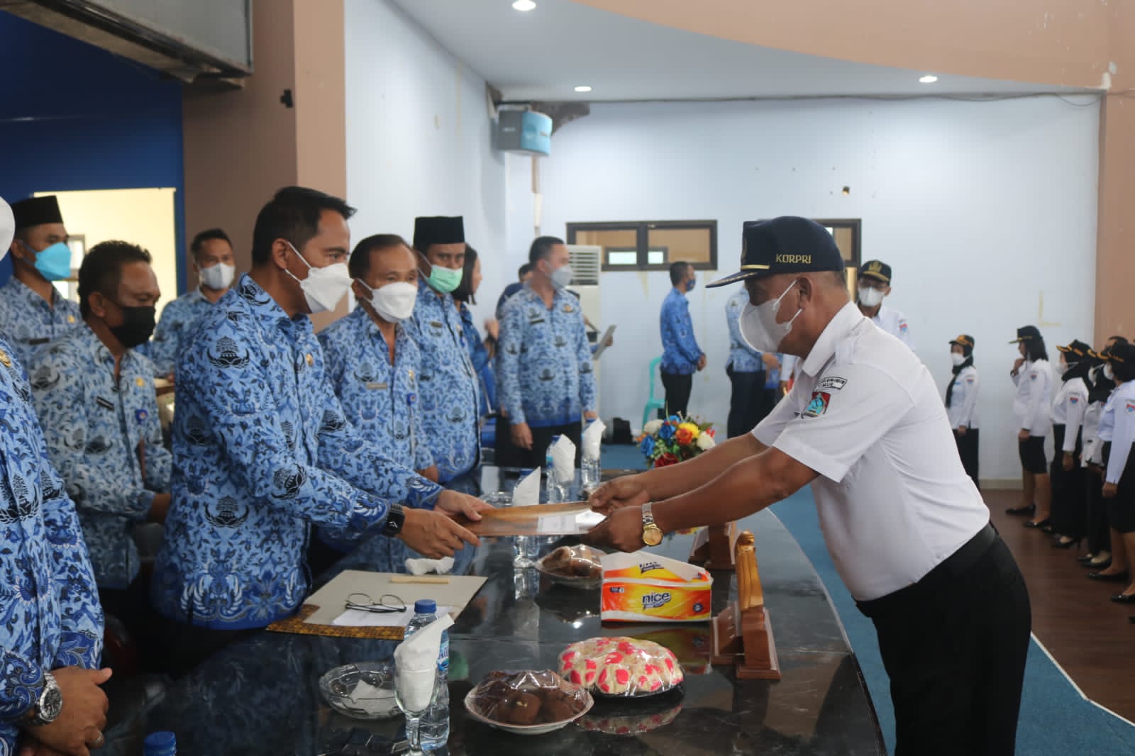 Bupati Sachrul Serahkan SK Pengangkatan Bagi 523 Guru Kontrak dan Operator Sekolah