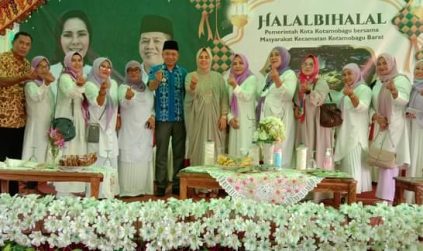 Wali Kota Tatong Bara Hadiri Silaturahmi Halal bi Halal Bersama Masyarakat Kotamobagu Barat