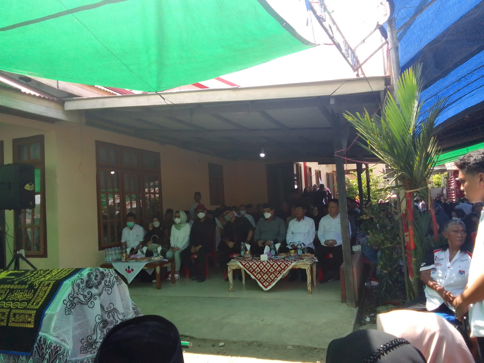 Bersama Wagub Sulut, Limi Hadiri Pemakaman Almarhum Mas'ud Lauma