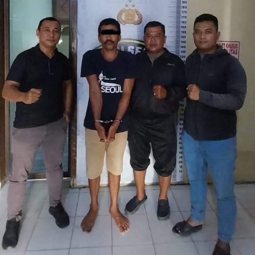 FB_IMG_1703027995449 Pelaku AGS didampingi personil Polsek Sei Kepayang