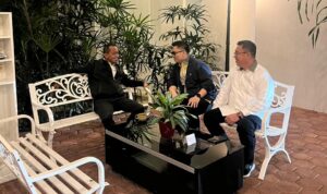 ADM Jemput Menteri Bahlil Saat Kunjungi Sulawesi Utara