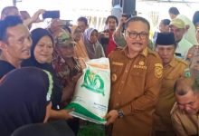 Bupati Limi Mokodompit Buka Gerakan Pangan Murah Kabupaten Bolmong3