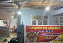 Coto Makassar Daeng Alang di Kelurahan Mogolaing