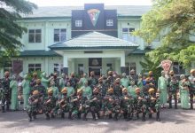 Danyon Armed 19 Pimpin Upacara Kenaikan Pangkat Prajurit Batalyon Armed 19/105 Tarik/Bogani