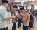 Bupati Asahan Bersama BKM Masjid H Achmad Bakrie Salurkan Bantuan Kepada 50 Anak Yatim.