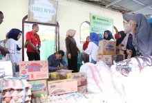 Kembali Kunjungi Korban Banjir Manado, Walikota Tatong Bara Disambut Tangis Haru Bahagia2