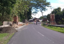 Pemkot Kotamobagu Bangun Gerbang Selamat Datang di Kelurahan Mongkonai Barat