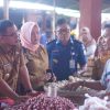Bupati Sirajuddin Lasena Sidak Harga Bahan Pokok Di Pasar Rakyat Boroko