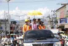 Wali Kota Asripan Nani Arak Piala Adipura Keliling Kotamobagu