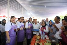 Stand Kuliner di Kotamobagu Expo Tarik Perhatian Wali Kota Tatong Bara