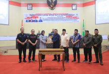 Wali Kota Tatong Bara Hadiri Paripurna Penyampaian LKPJ Tahun 2022