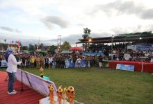 Wali KotaTatong Bara Tutup Secara Resmi Turnamen Sepak Bola Wali Kota Cup 20231