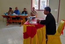 Wawali Nayodo Koerniawan bersama dengan Asisten III dan Wakil Ketua DPRD Kotamobagu saat menjadi mentor kehormatan dalam seminar awal Diklatpim III di Provinsi Gorontalo siang tado